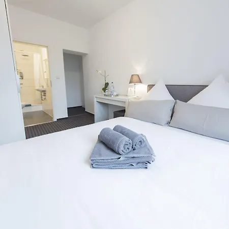 Berolina Haus Gasthof 3*