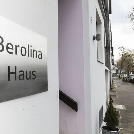 Berolina Haus Mini-hôtel 3*