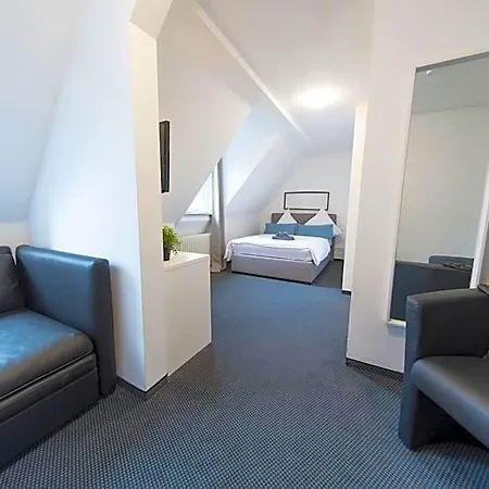 Berolina Haus 3*
