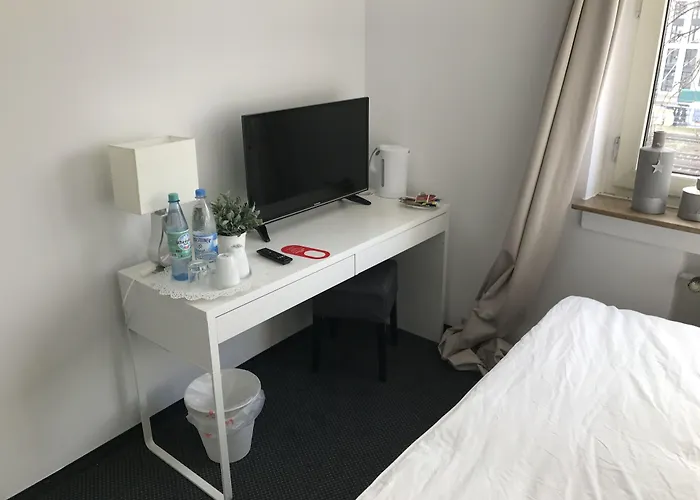 贝罗里纳豪斯宾馆 3*